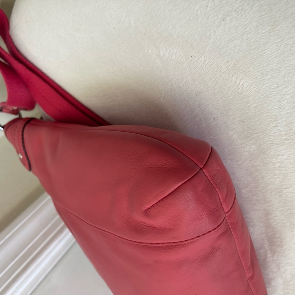 Coach Coral Crossbody Bag EUC - Picture 6 of 16